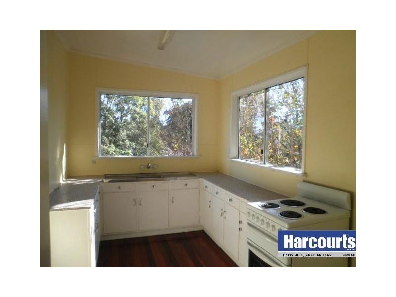 48 Dennis Road, Springwood QLD 4127