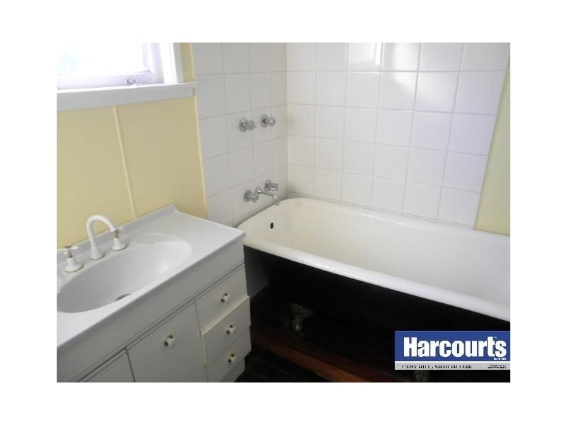 48 Dennis Road, Springwood QLD 4127