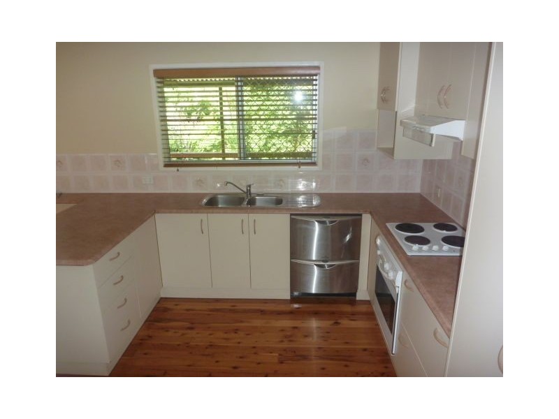 18 Veronica Avenue, Daisy Hill QLD 4127