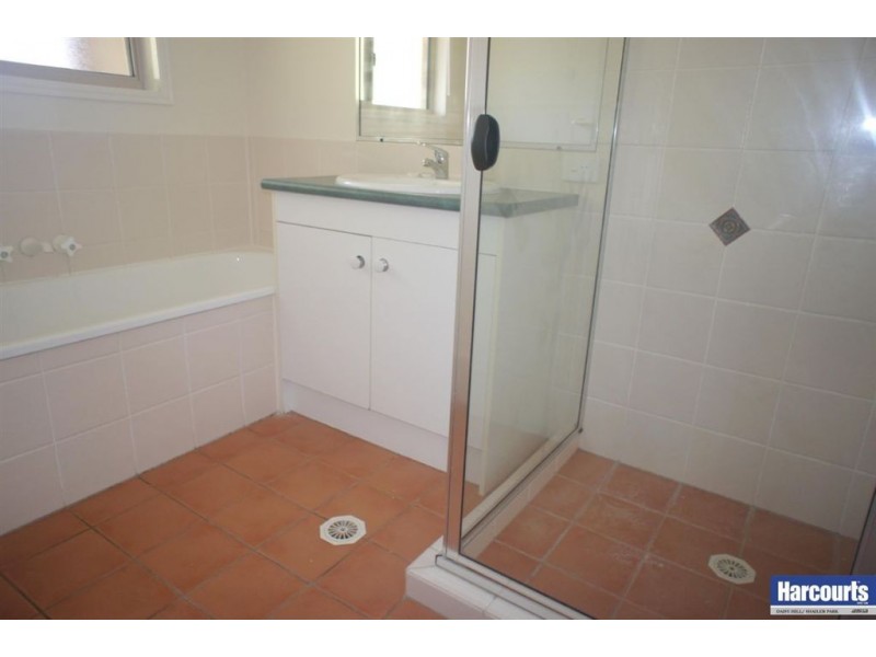 64 Kununurra Crescent, Shailer Park QLD 4128