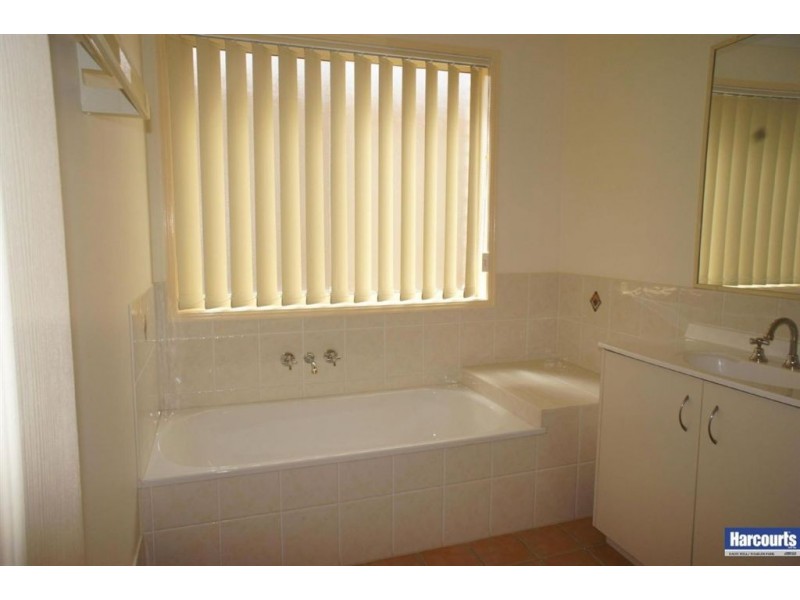 25/10 Penina Circuit, Cornubia QLD 4130