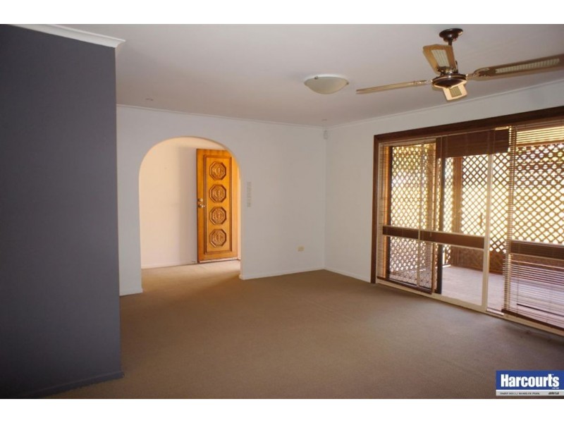 75 Jardine Drive, Springwood QLD 4127