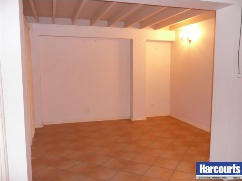 52 Lobelia Avenue, Daisy Hill QLD 4127