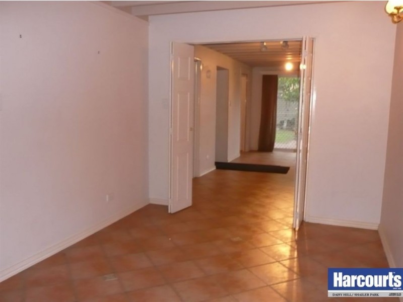 52 Lobelia Avenue, Daisy Hill QLD 4127