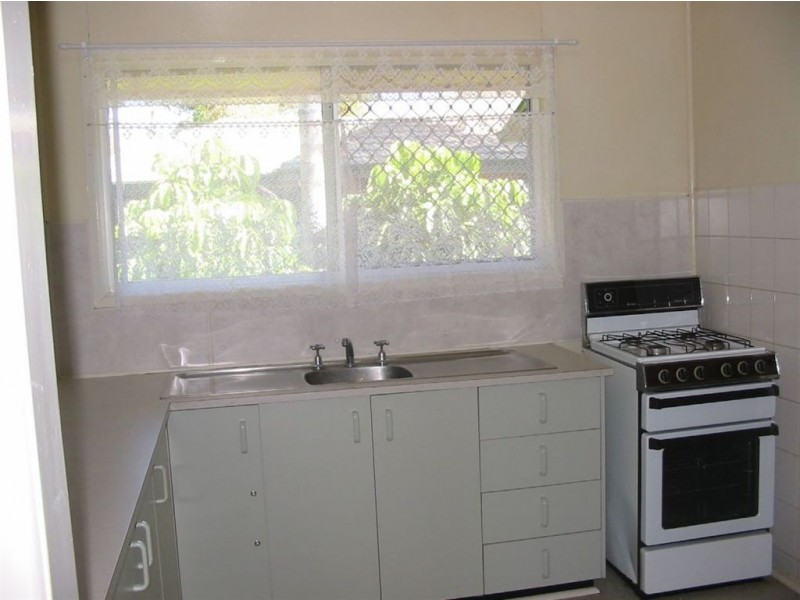 8 Bellis Street, Daisy Hill QLD 4127