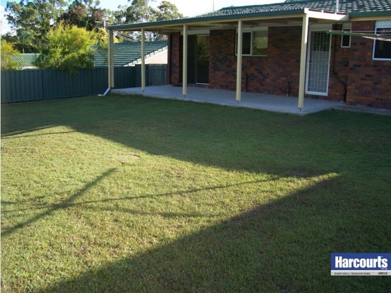 4 Oxley Circuit, Daisy Hill QLD 4127