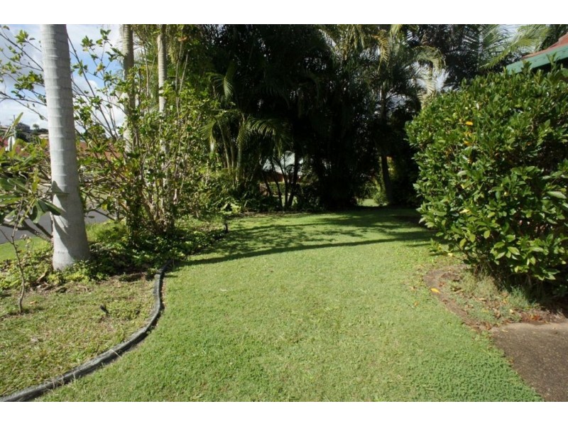 2 Trusan Place, Tanah Merah QLD 4128