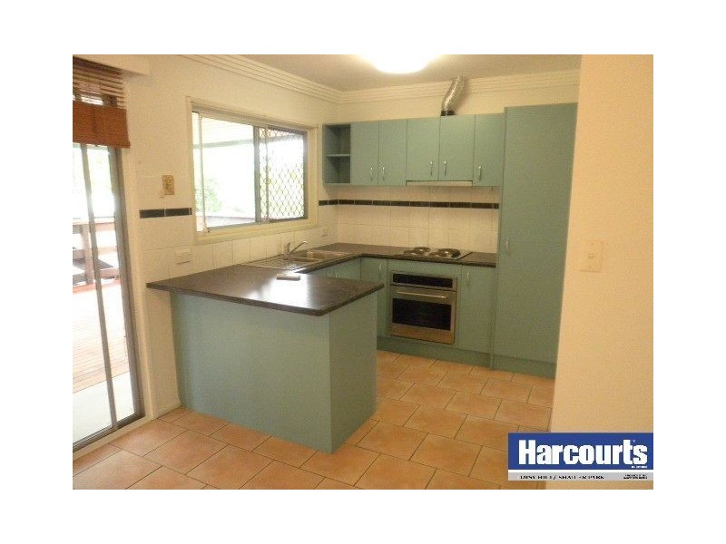 5 Clivia Crescent, Daisy Hill QLD 4127