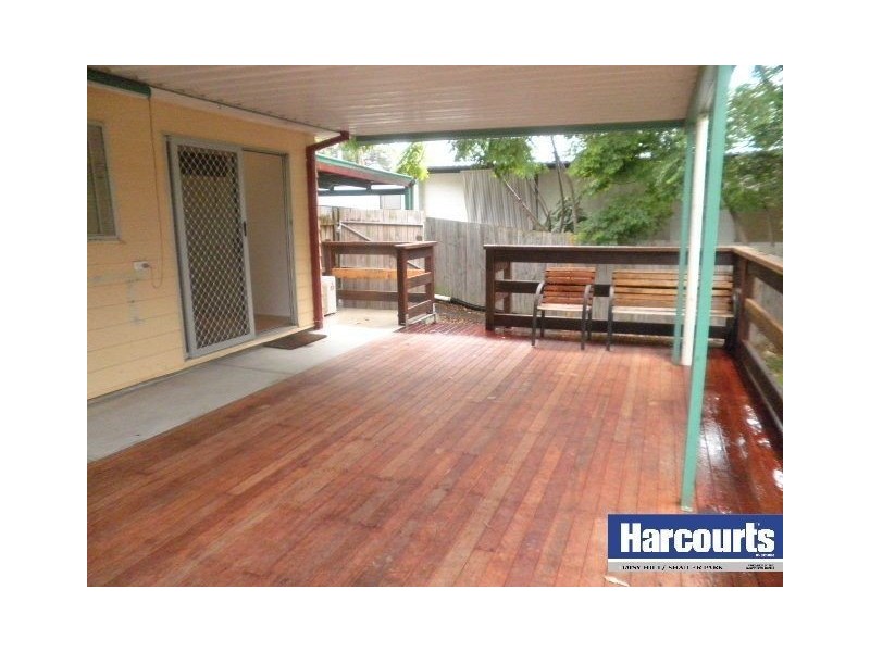 5 Clivia Crescent, Daisy Hill QLD 4127