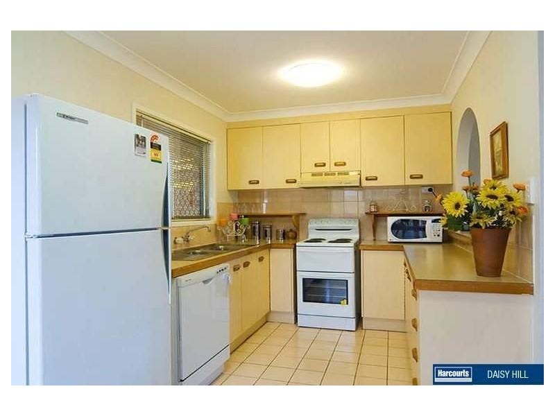 24 Tulip, Daisy Hill QLD 4127