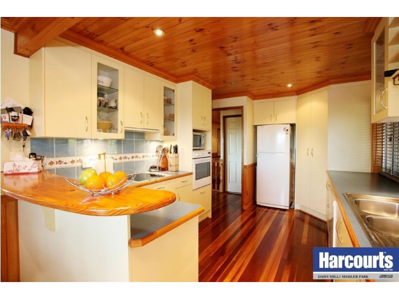 30 Bimbadeen Drive, Loganholme QLD 4129