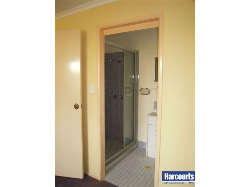 1 Haymer Street, Meadowbrook QLD 4131