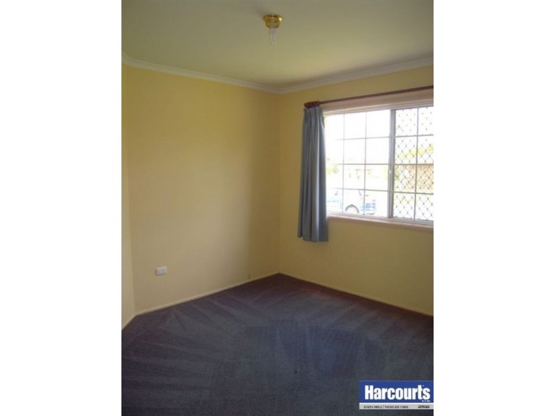 1 Haymer Street, Meadowbrook QLD 4131