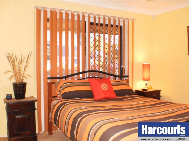 39 Ellendale Crescent, Daisy Hill QLD 4127