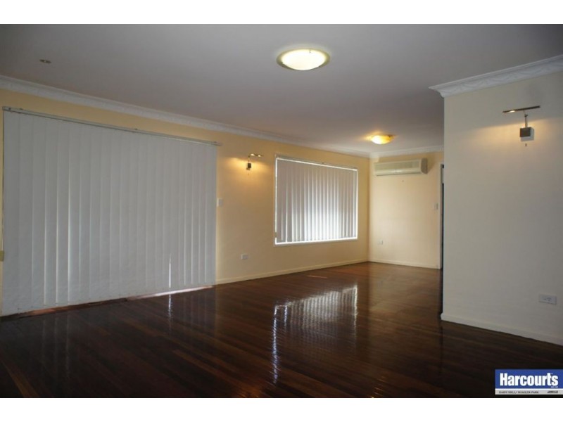11 Millicent Street, Shailer Park QLD 4128
