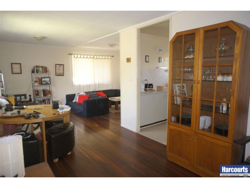 8 Bellis Street, Daisy Hill QLD 4127