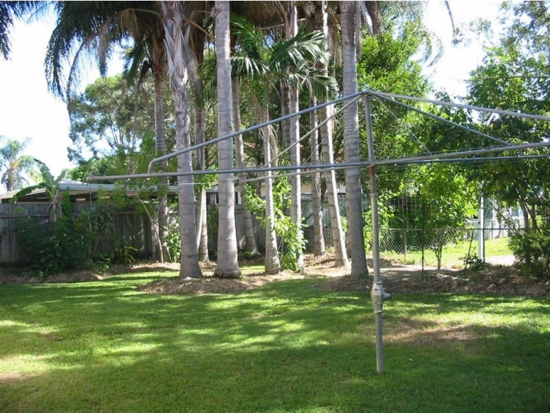 8 Bellis Street, Daisy Hill QLD 4127