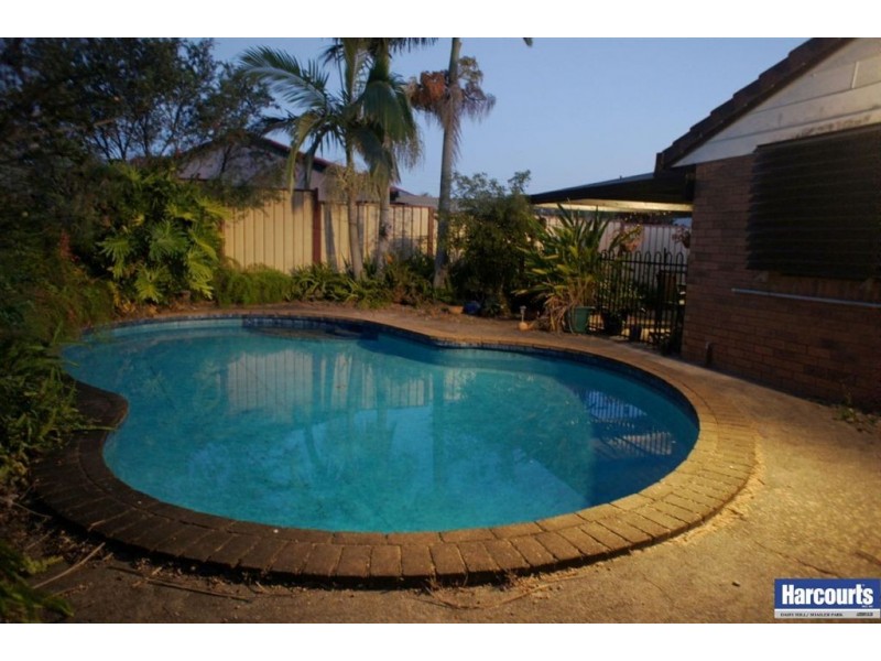 9 Sitwell Court, Daisy Hill QLD 4127