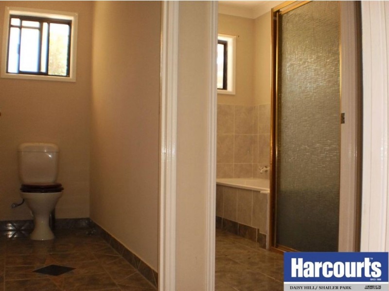 40 Doretta Street, Shailer Park QLD 4128