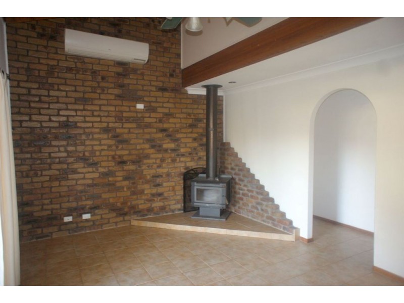 12 Jonquil Street, Daisy Hill QLD 4127