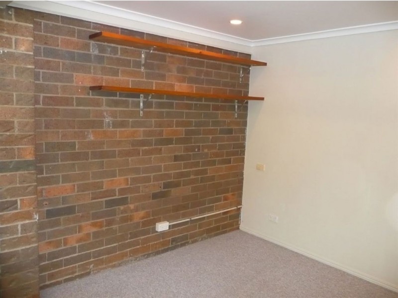 18 Wandilla Crescent, Loganholme QLD 4129