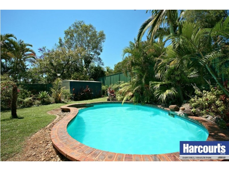 9 Batman Crescent, Springwood QLD 4127