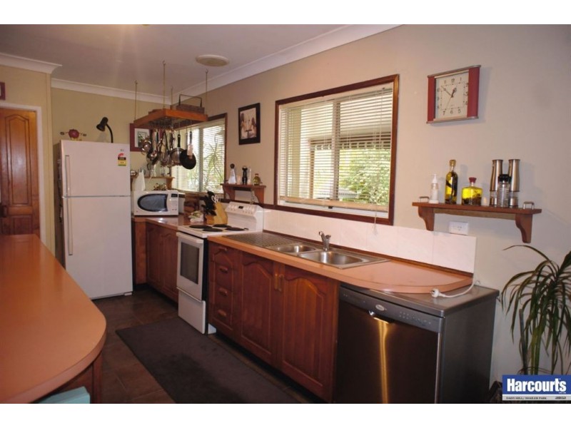 26 Coolcrest Street, Daisy Hill QLD 4127