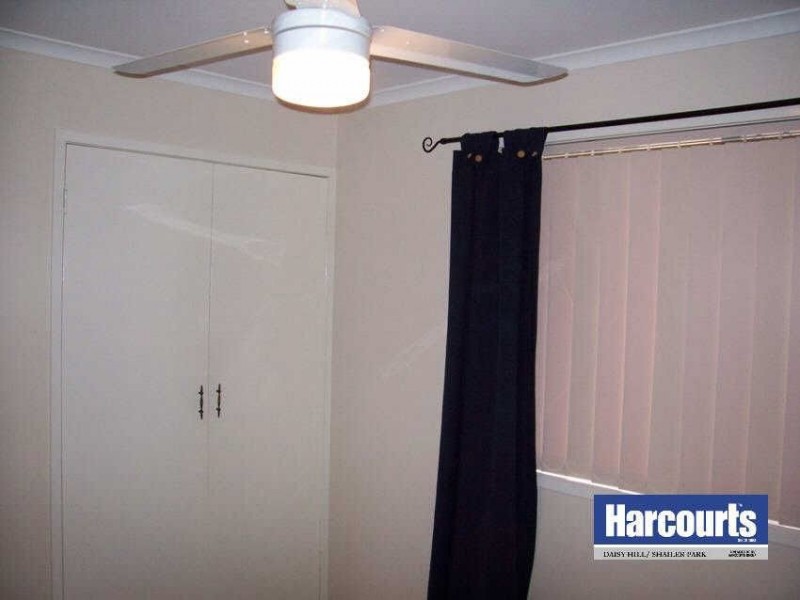 1/10  Bulwarna St, Shailer Park QLD 4128