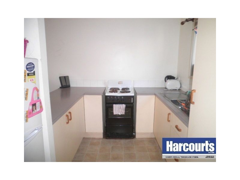 1/6 Pendlebury, Edens Landing QLD 4207
