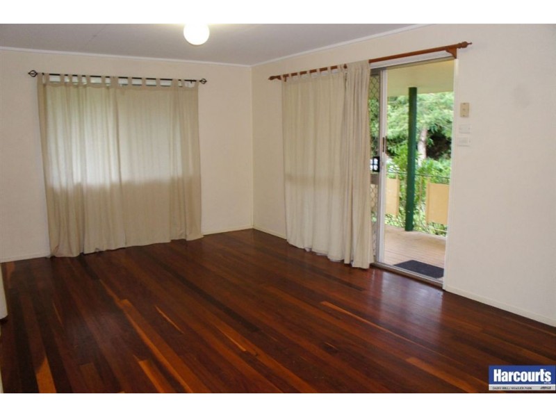 9 Tecoma Street, Daisy Hill QLD 4127