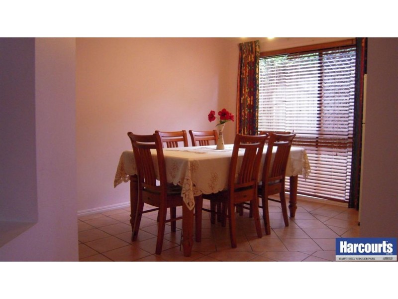 31 Boronia Avenue, Daisy Hill QLD 4127
