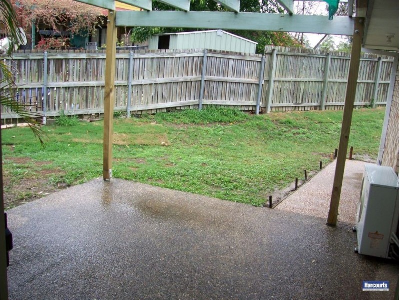 11 Lyrebird Street, Loganlea QLD 4131