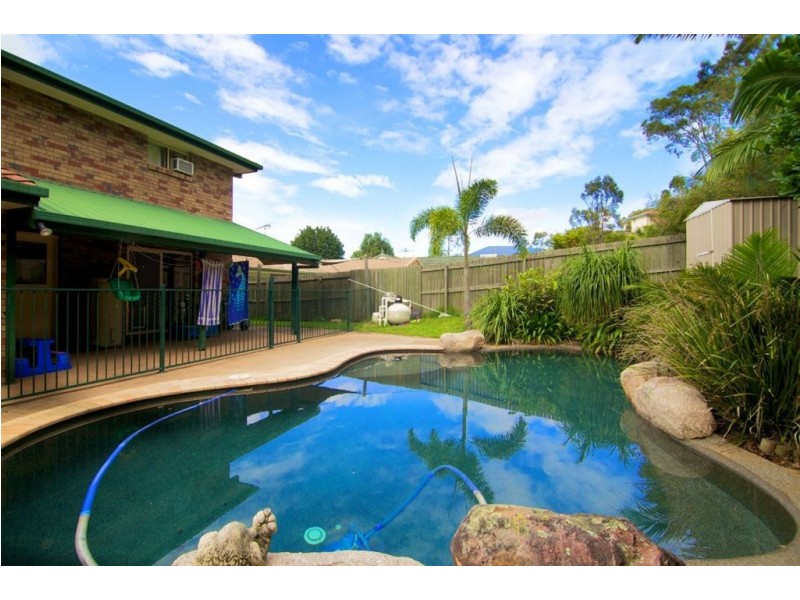 2 Trusan Place, Tanah Merah QLD 4128