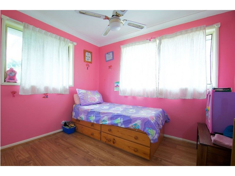 2 Trusan Place, Tanah Merah QLD 4128