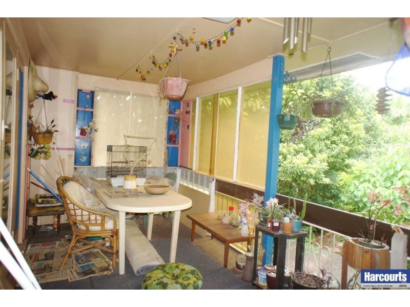 8 Wain Avenue, Logan Central QLD 4114