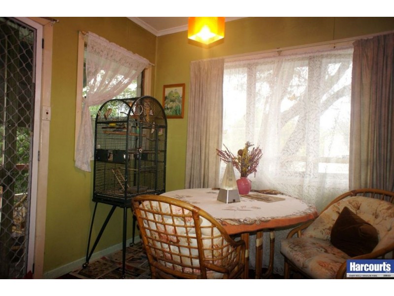 8 Wain Avenue, Logan Central QLD 4114