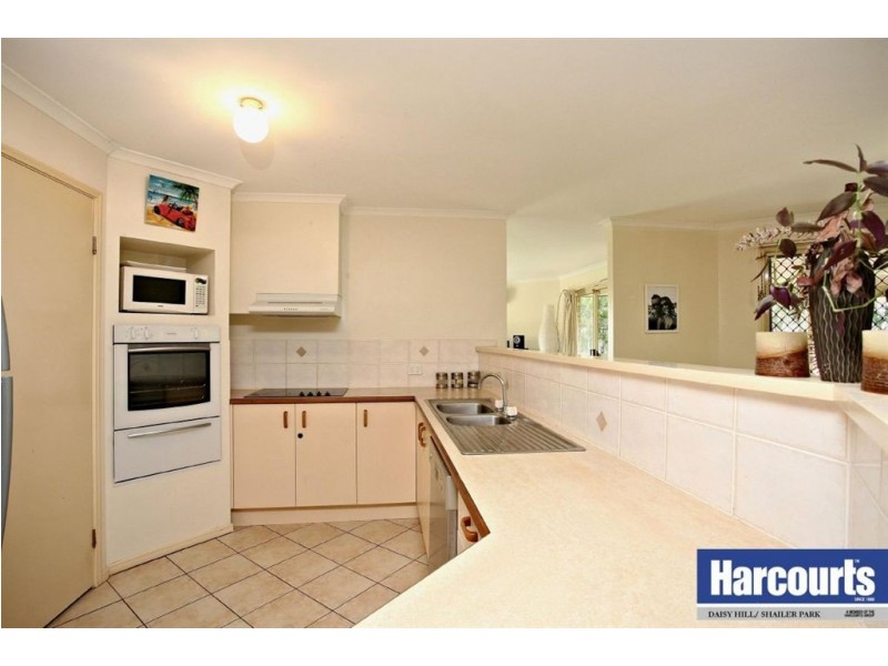 98 Plantain Road, Shailer Park QLD 4128