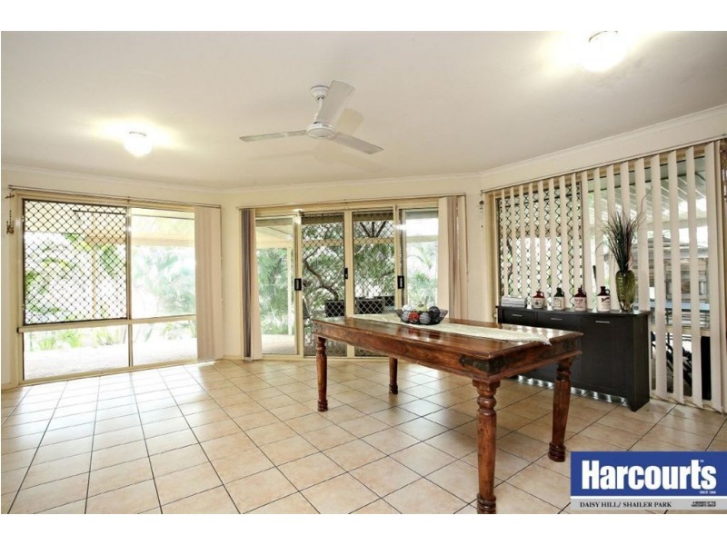 98 Plantain Road, Shailer Park QLD 4128