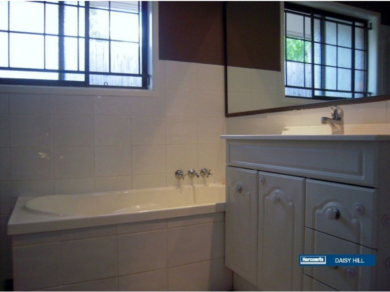 7 Patrice Court, Daisy Hill QLD 4127