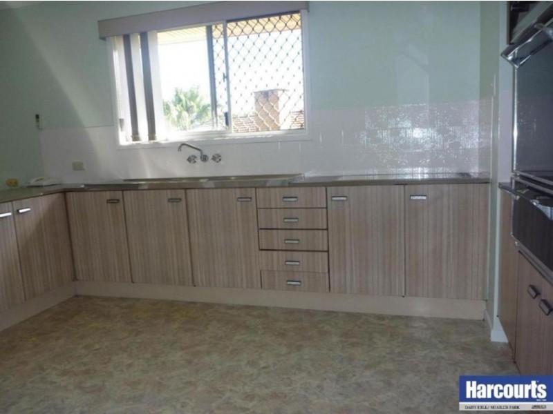 5 Kana Crescent, Slacks Creek QLD 4127