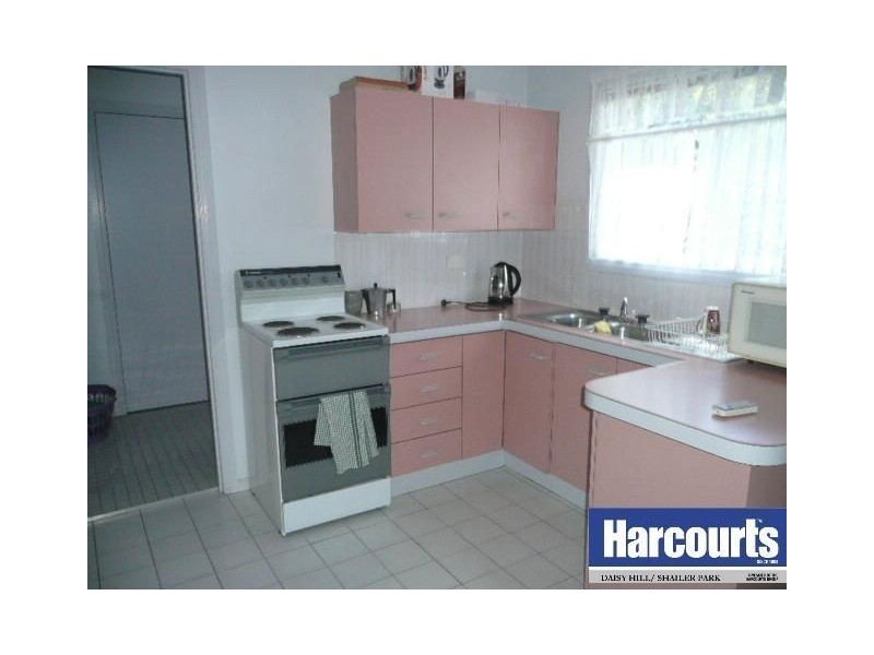 1/400 Chatswood Road, Shailer Park QLD 4128