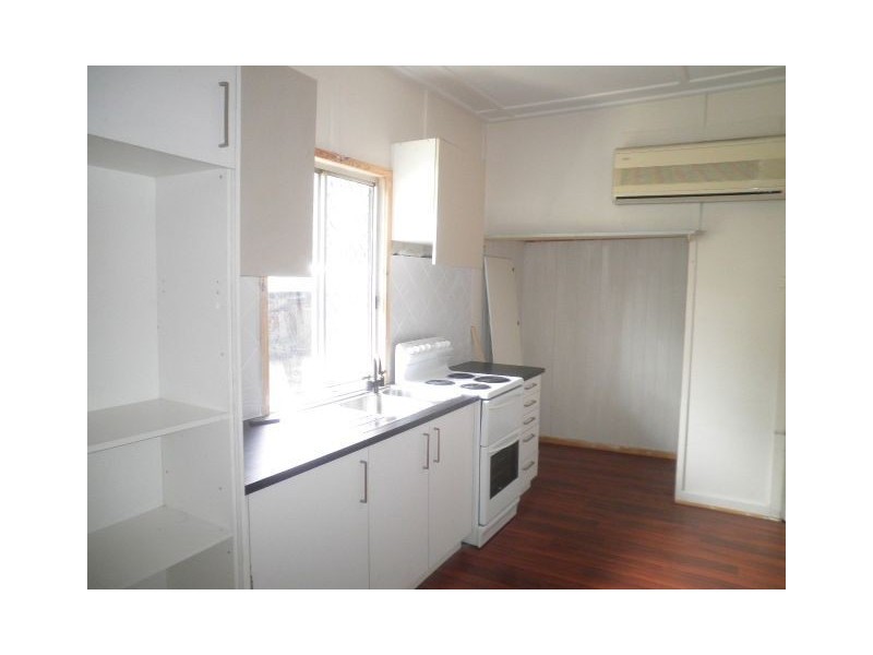 682 Kingston Road, Kingston QLD 4114