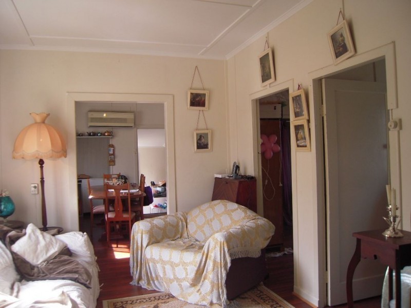 682 Kingston Road, Kingston QLD 4114