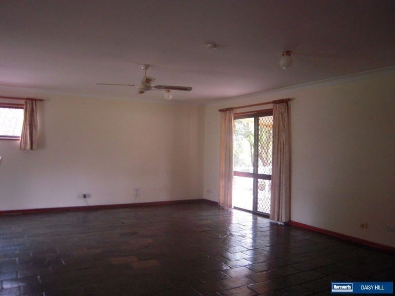 196 Plantain Road, Shailer Park QLD 4128