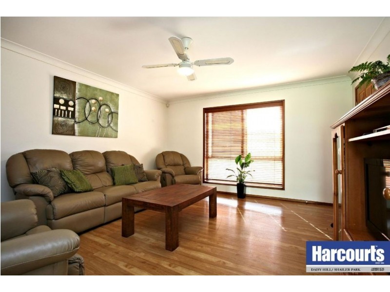 3 Oxley Ct, Daisy Hill QLD 4127