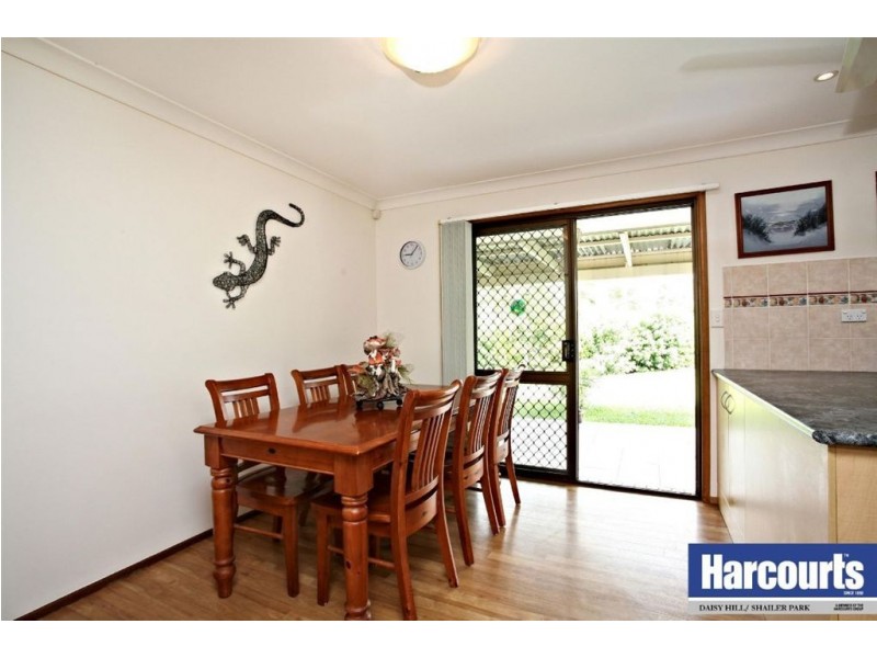 3 Oxley Ct, Daisy Hill QLD 4127