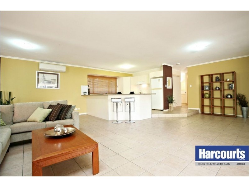 4 Cameron Court, Daisy Hill QLD 4127