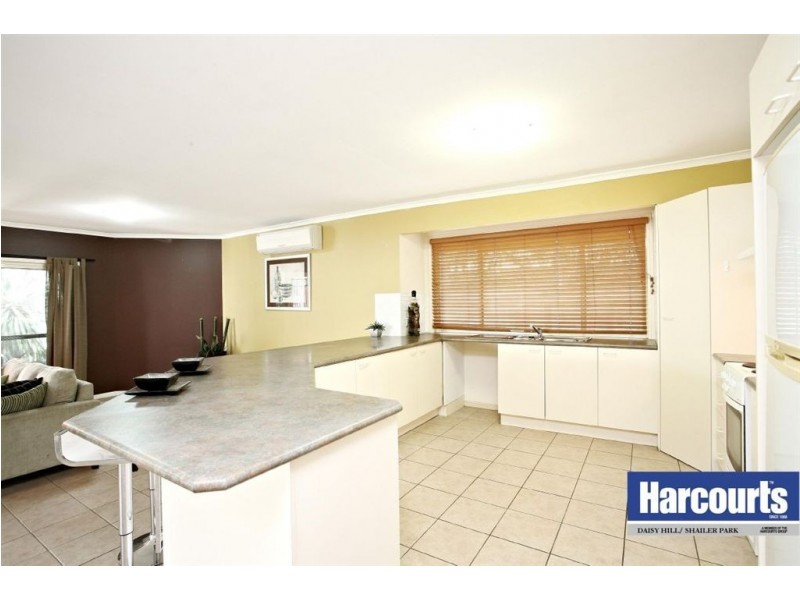 4 Cameron Court, Daisy Hill QLD 4127