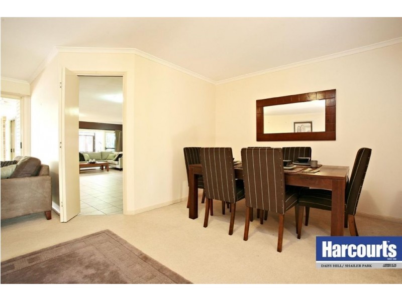 4 Cameron Court, Daisy Hill QLD 4127