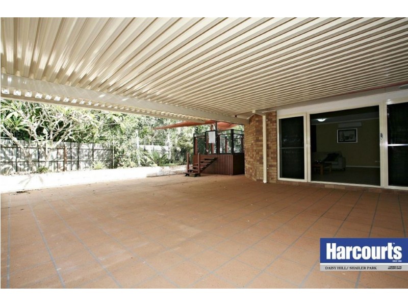 4 Cameron Court, Daisy Hill QLD 4127